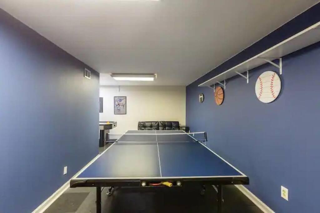 Lrge 5 Bedroom 9 Beds Near Dc-Pool, Hot Tub, Gym, Game Rm, Fire Pit Bowie Esterno foto